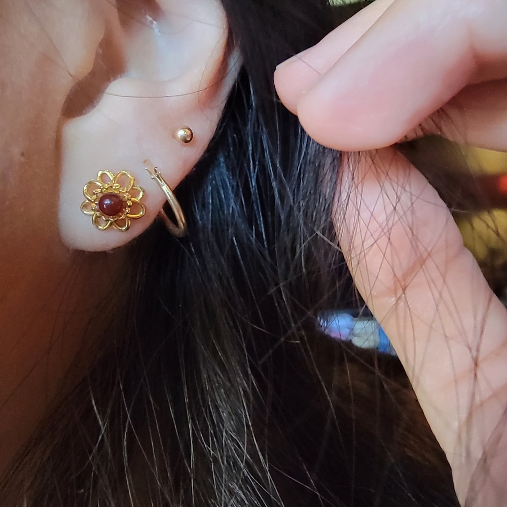 Flower 14k Solid Yellow Gold Studs - image 4